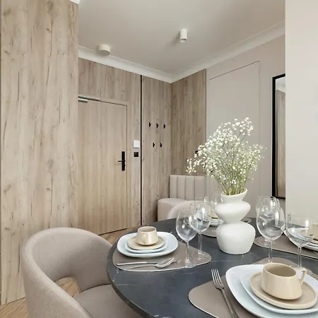 Greeneri Park - Ambria *