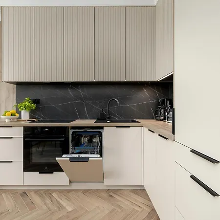 Greeneri Park - Ambria *