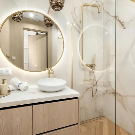 Greeneri Park - Ambria Apartman