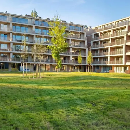 Greeneri Park - Ambria *